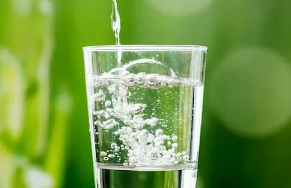 تصویر 4 از فروش آب معدنی محتوای طعم دهنده های طبیعی + قیمت خرید به صرفه